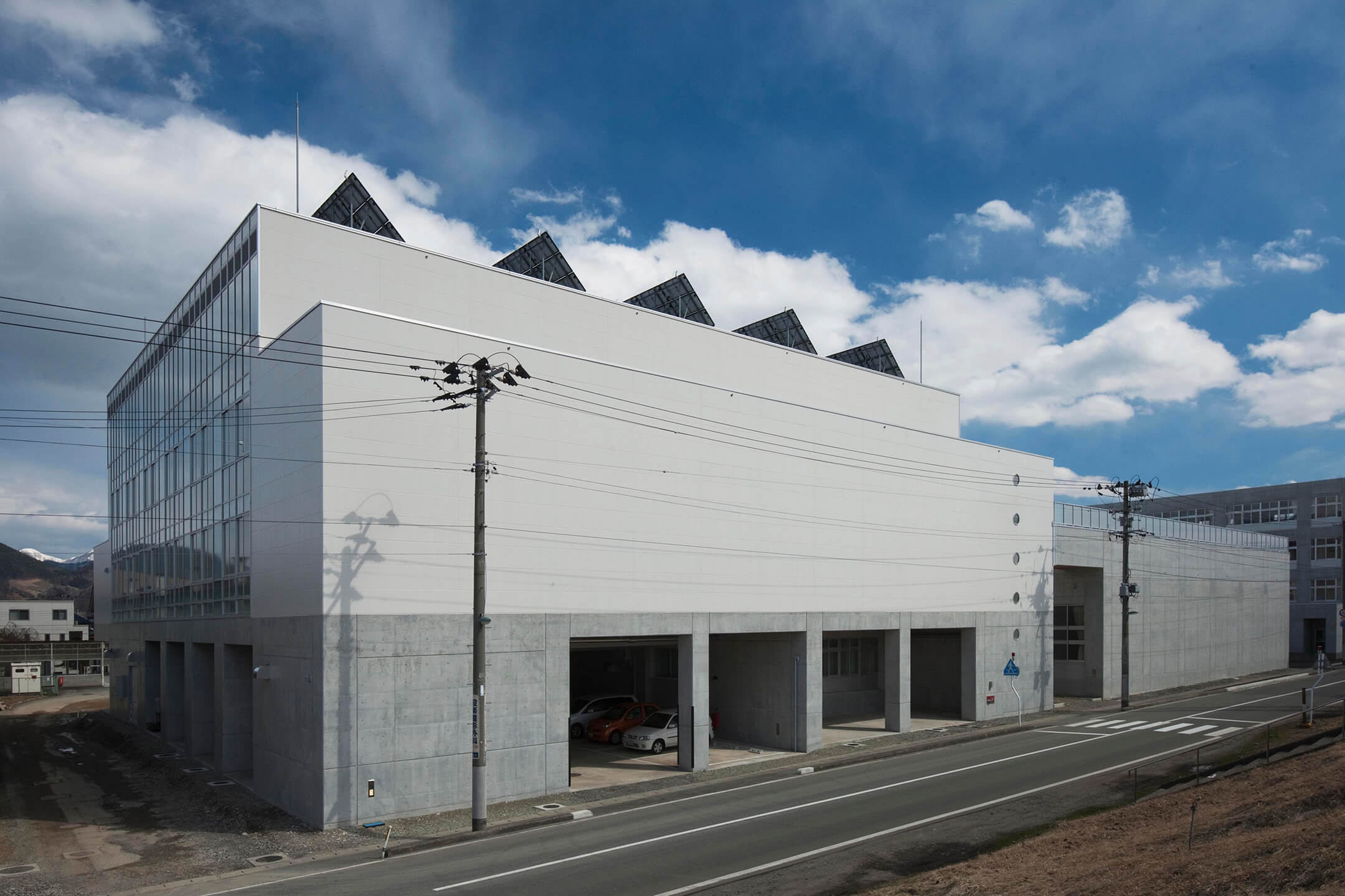 山形市立東小学校 屋内運動場棟